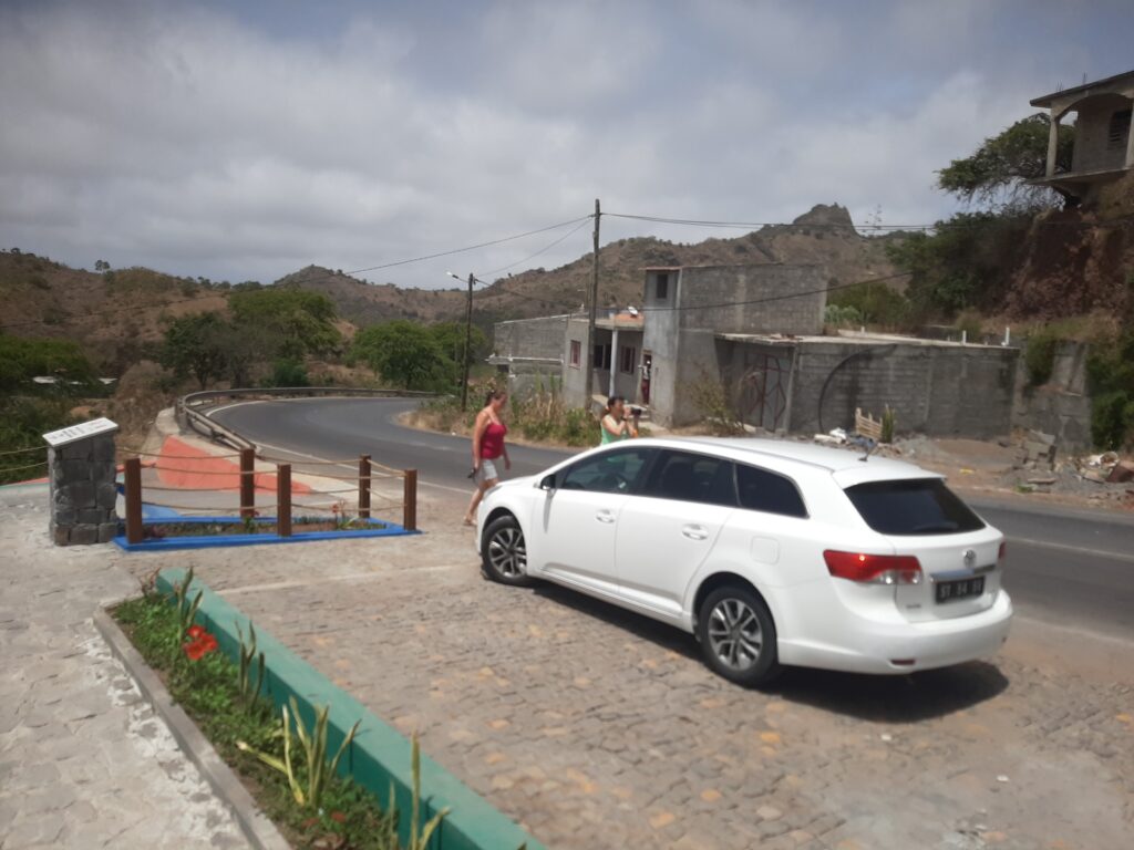 Explore Santiago Island in comfort and safety with the Toyota Avensis.
